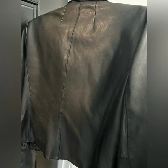 Moda International Leather Jacket - Picture 2 of 4